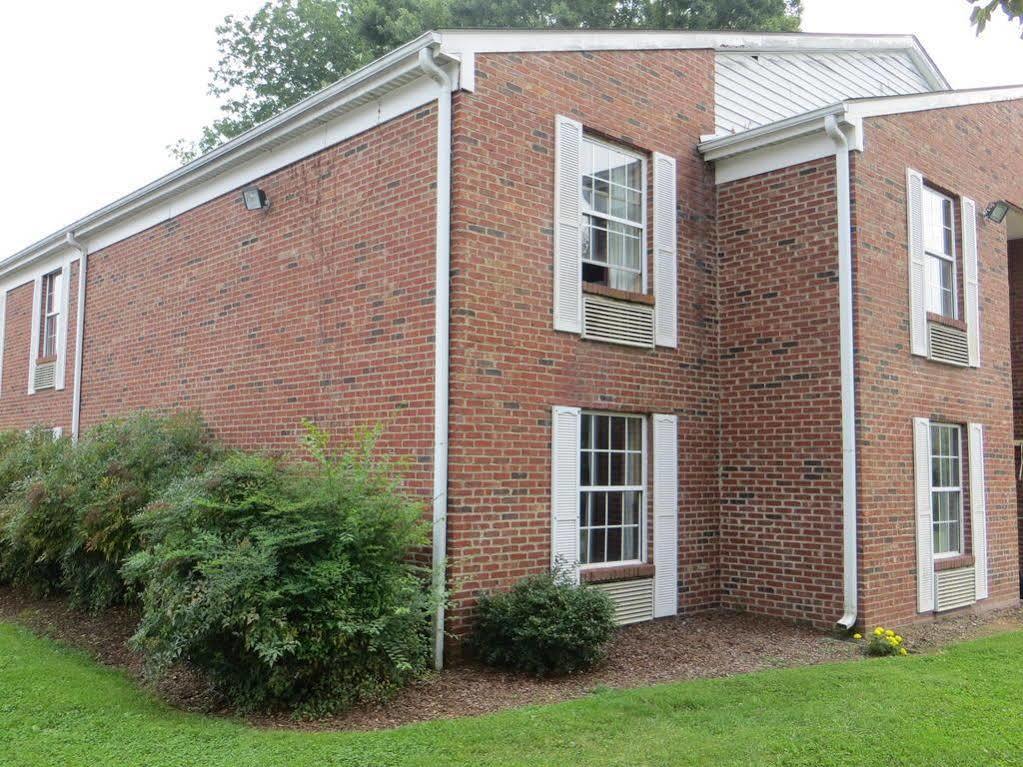 Americourt Hotel And Suites - Elizabethton Dış mekan fotoğraf